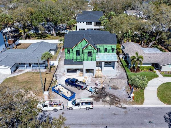 4713 W ESTRELLA STREET, TAMPA, FL 33629