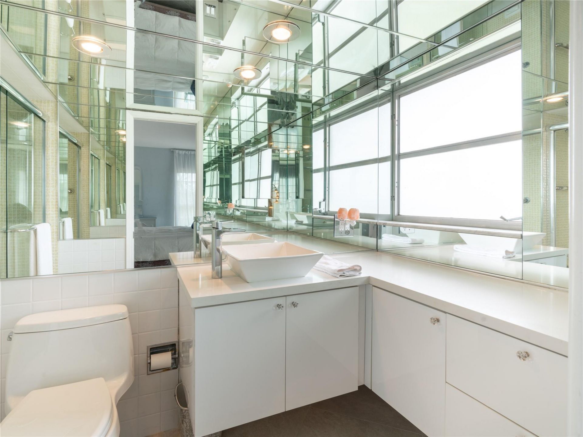 2850 N Palm Aire Drive, Unit 601, Pompano Beach, FL 33069 Photo