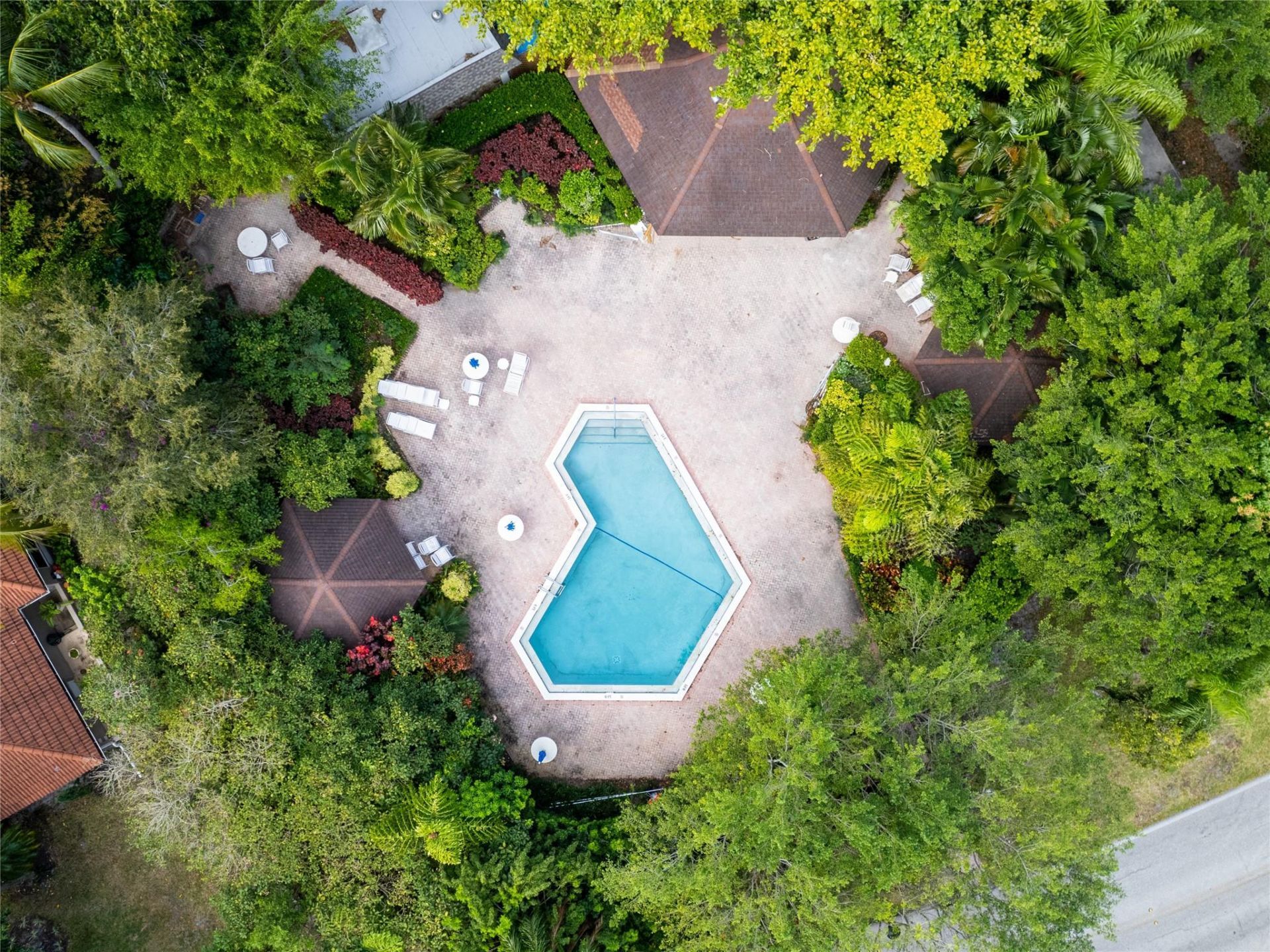 2850 N Palm Aire Drive, Unit 601, Pompano Beach, FL 33069 Photo