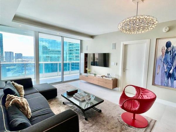 200 BISCAYNE BLVD WAY, Unit 4310, Miami, FL 33131