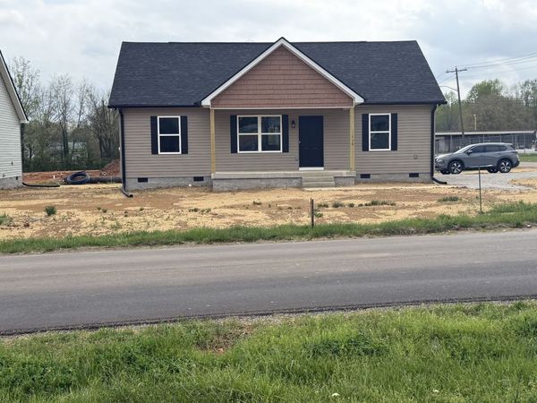 510 Crescent Factory Rd, Lawrenceburg, TN 38464