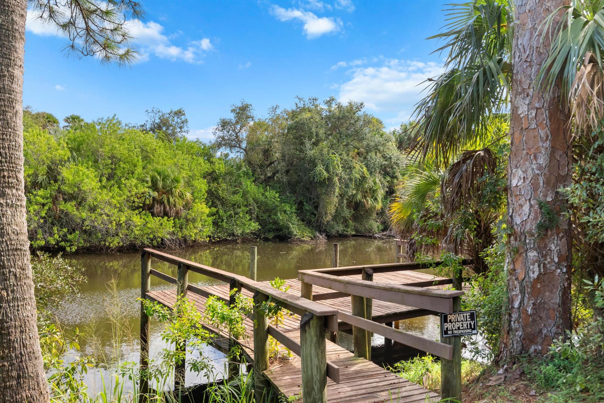 2260 Sweetwater Drive, Fort Pierce, FL 34981 Photo