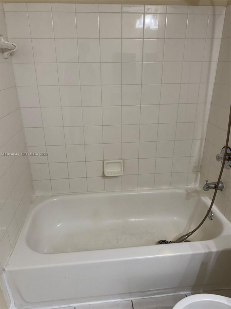 2442 Centergate Dr, Unit 106, Miramar, FL 33025 Photo