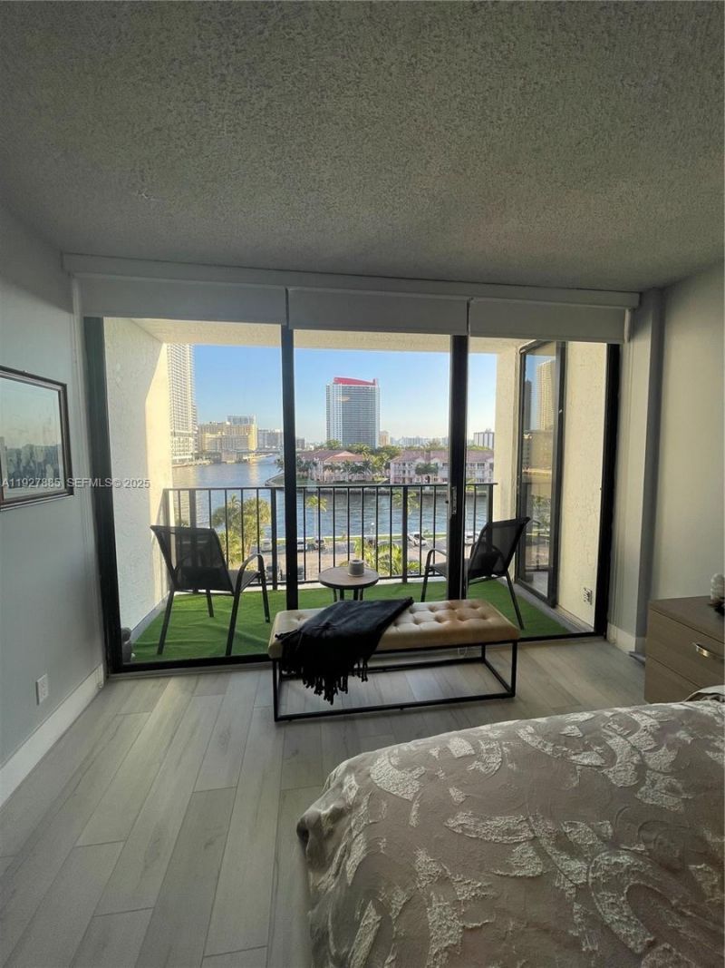 200 Leslie Dr, Unit 622, Hallandale Beach, FL 33009 Photo