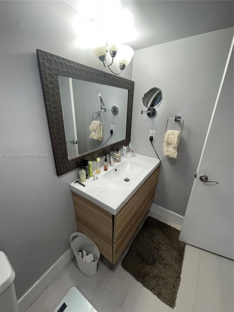 200 Leslie Dr, Unit 622, Hallandale Beach, FL 33009 Photo