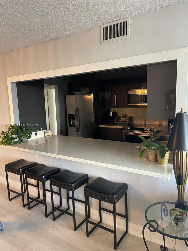 200 Leslie Dr, Unit 622, Hallandale Beach, FL 33009 Photo