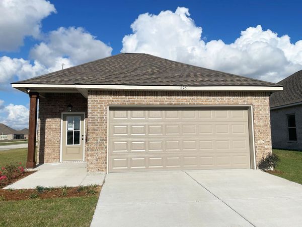 298 Marie Claire Dr, Houma, LA 70364