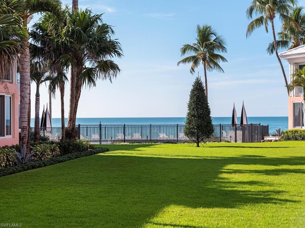 2401 Gulf Shore Blvd N, Unit 11, Naples, FL 34103 Photo