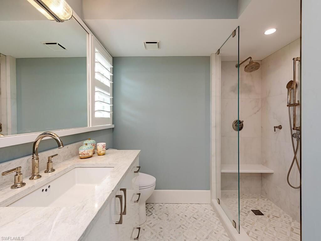 2401 Gulf Shore Blvd N, Unit 11, Naples, FL 34103 Photo