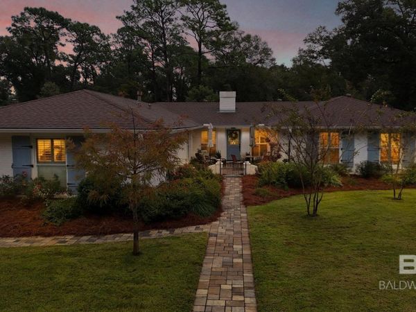 453 Boone Lane, Fairhope, AL 36532