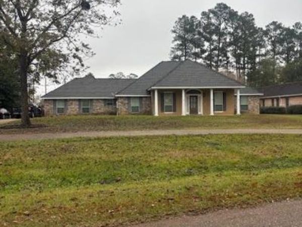 39776 ROU MAR NEI Drive, Ponchatoula, LA 70454