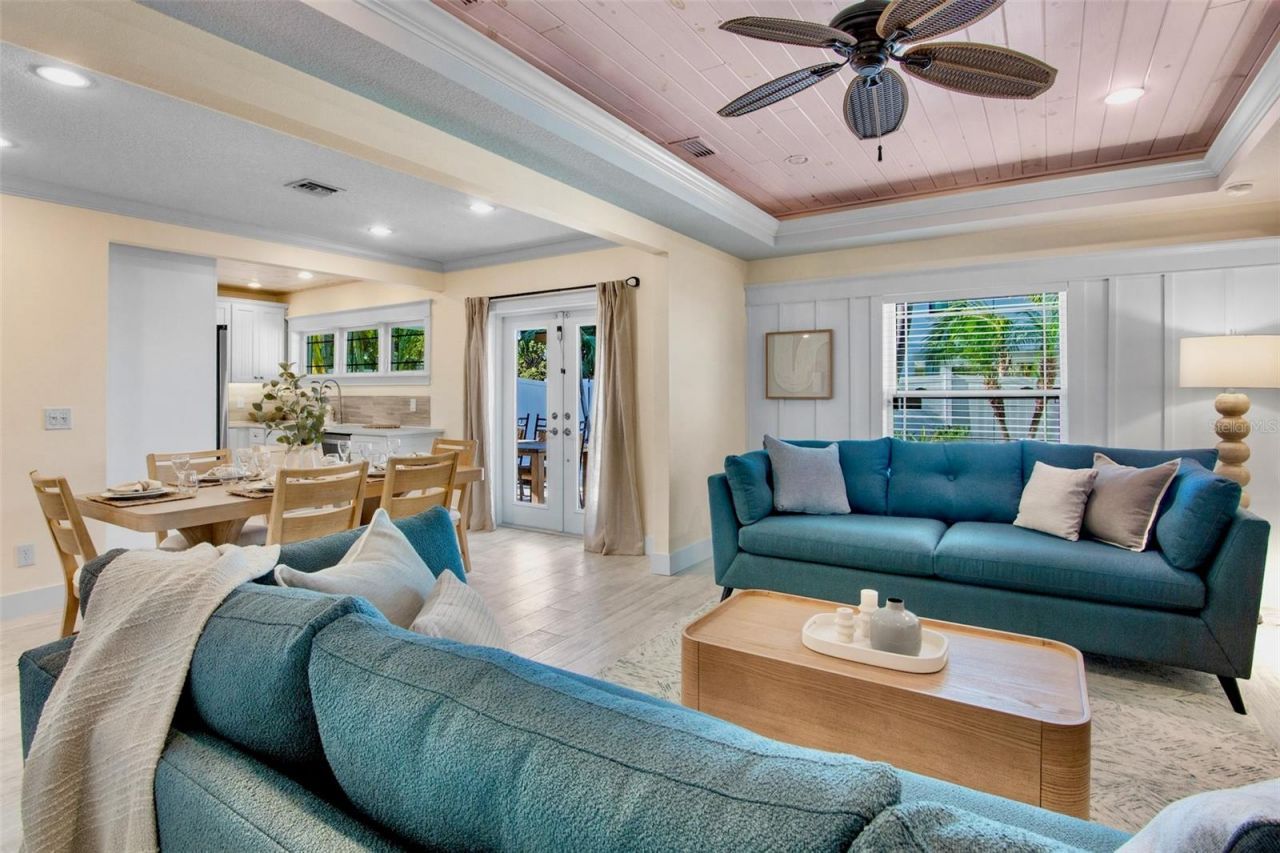 709 Fern Street, Anna Maria, FL 34216 Photo