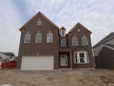 10213 Gully Pass Drive, Unit 251, Washington TWP, OH 45458