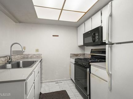 2371 Roundhouse Road, Sparks, NV 89431 Photo