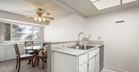 2371 Roundhouse Road, Sparks, NV 89431 Photo