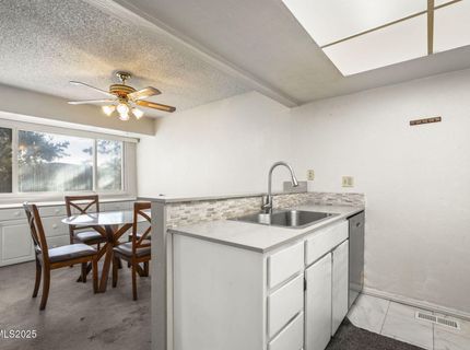 2371 Roundhouse Road, Sparks, NV 89431 Photo