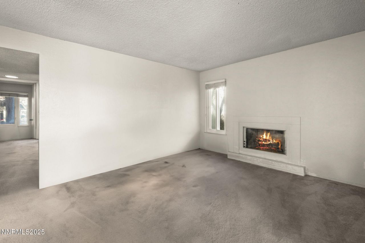 2371 Roundhouse Road, Sparks, NV 89431 Photo