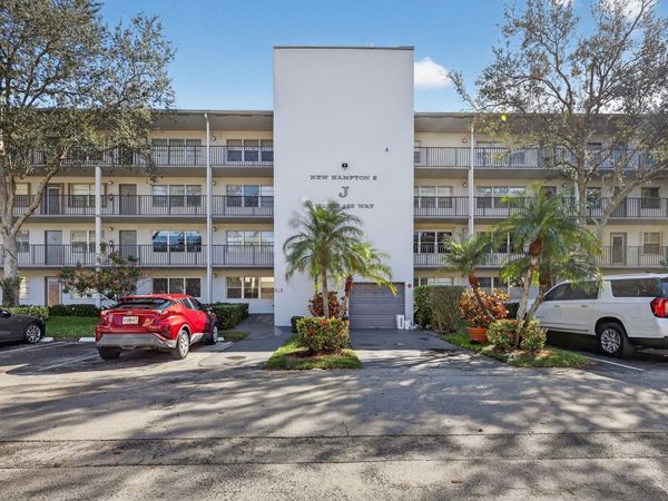 101 SW 132nd Way, Unit 418J, Hollywood, FL 33027