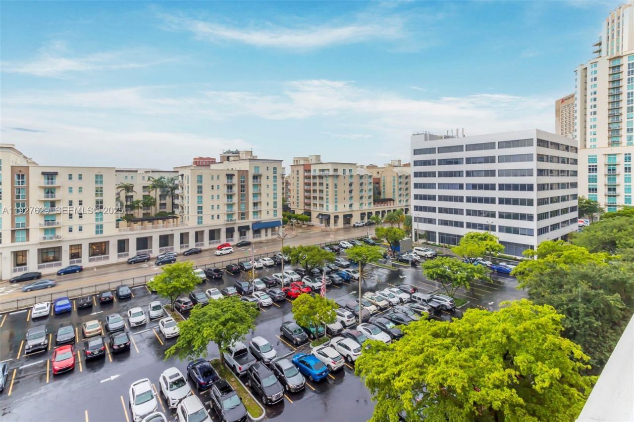 7355 SW 89th St, Unit 721N, Miami, FL 33156 Photo