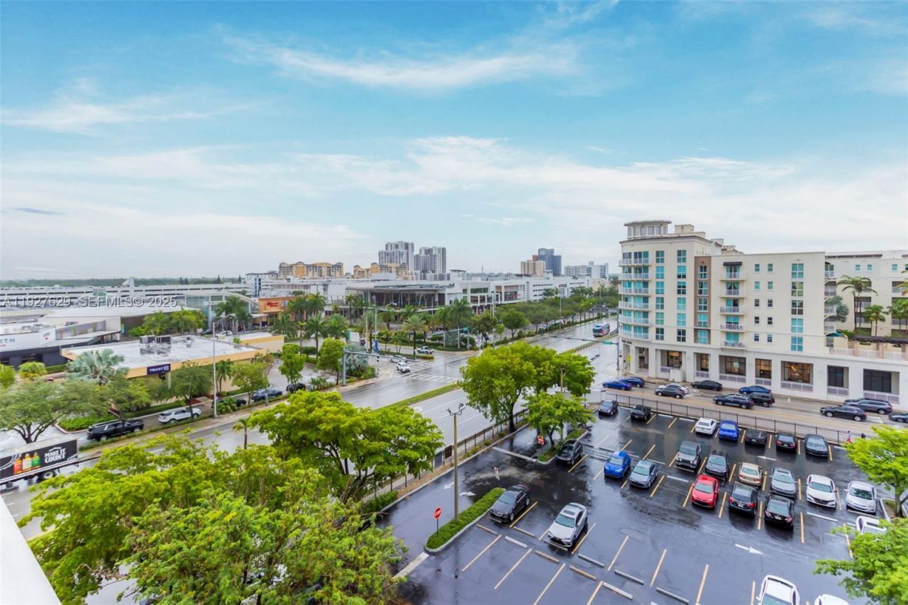 7355 SW 89th St, Unit 721N, Miami, FL 33156 Photo