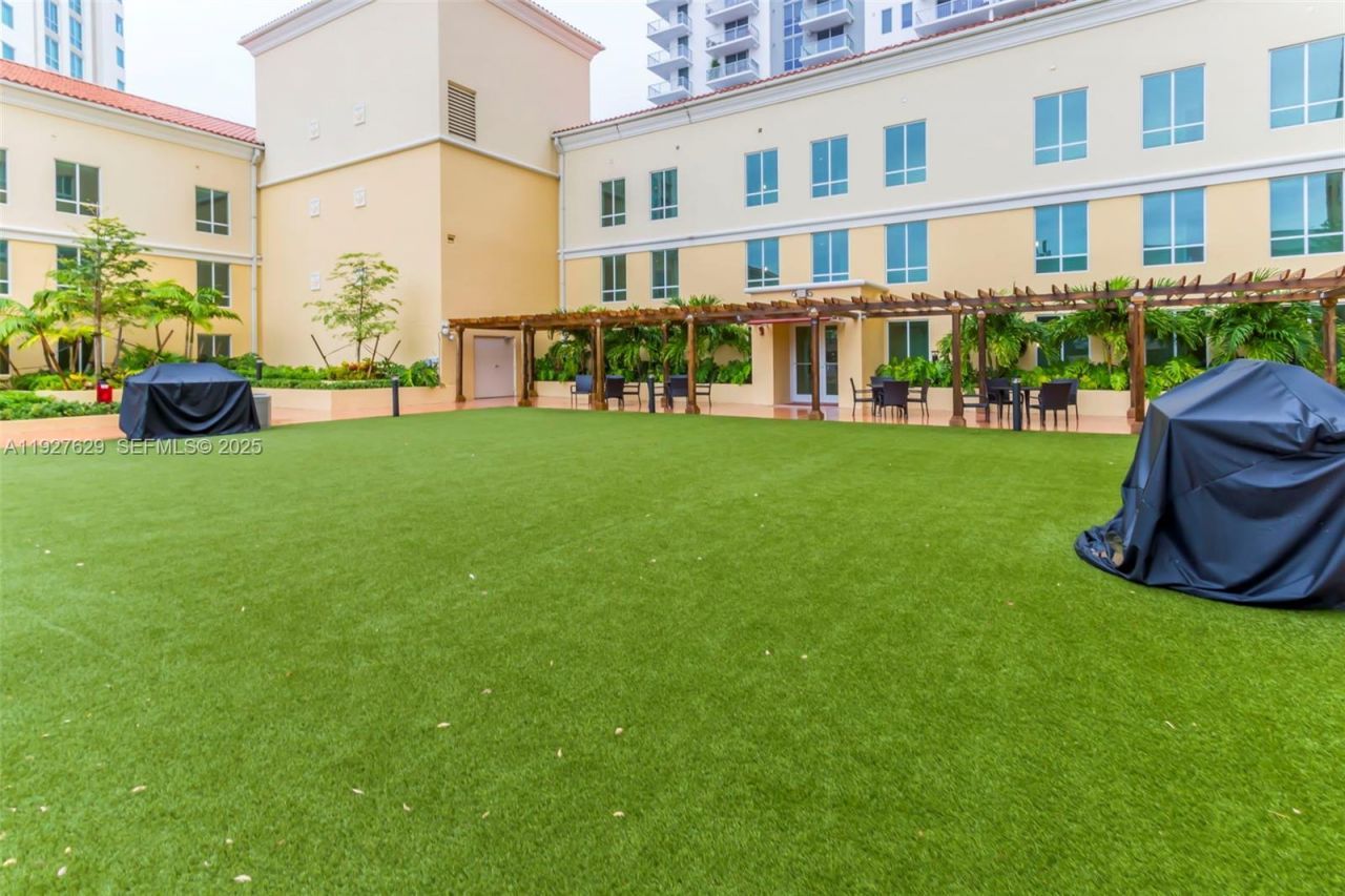 7355 SW 89th St, Unit 721N, Miami, FL 33156 Photo