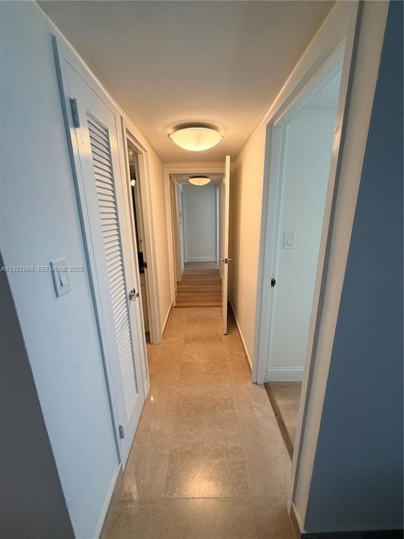 5151 Collins Ave, Unit 730 + DEN, Miami Beach, FL 33140 Photo