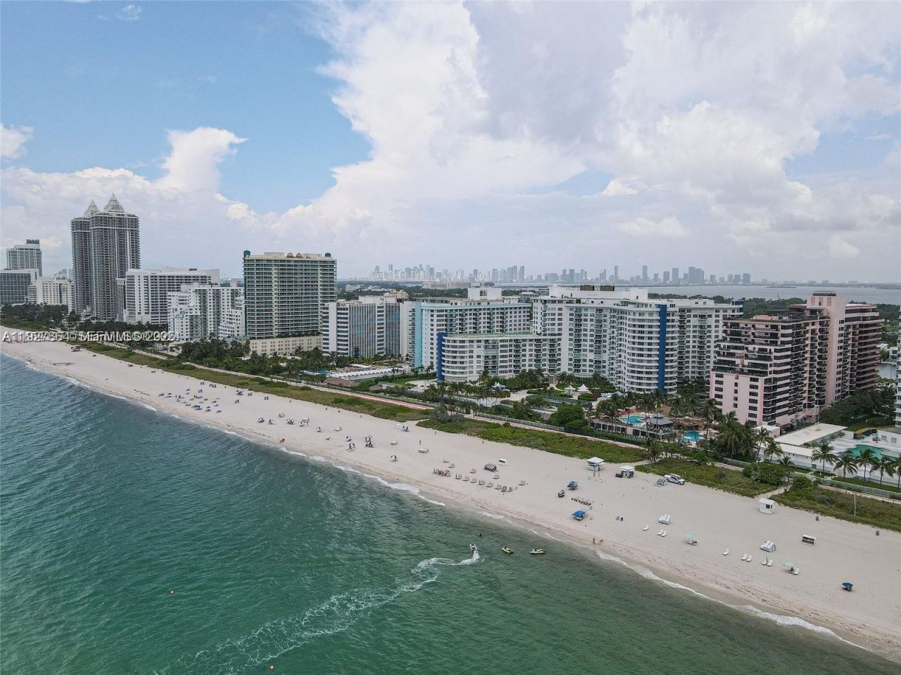 5151 Collins Ave, Unit 730 + DEN, Miami Beach, FL 33140 Photo