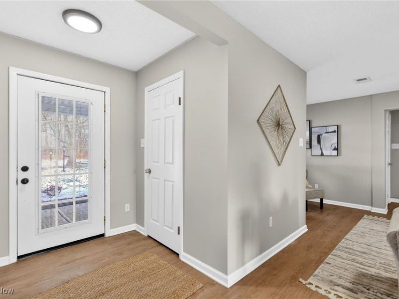 221 Stafford Avenue, Youngstown, OH 44512 Photo 2