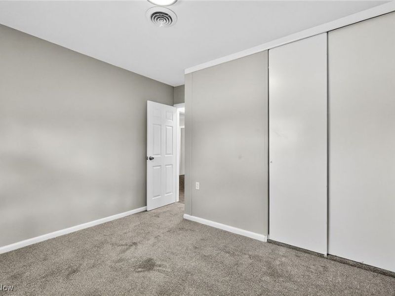 221 Stafford Avenue, Youngstown, OH 44512 Photo 30