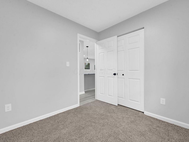 3333 Latonia Court, Columbus, OH 43232 Photo 16