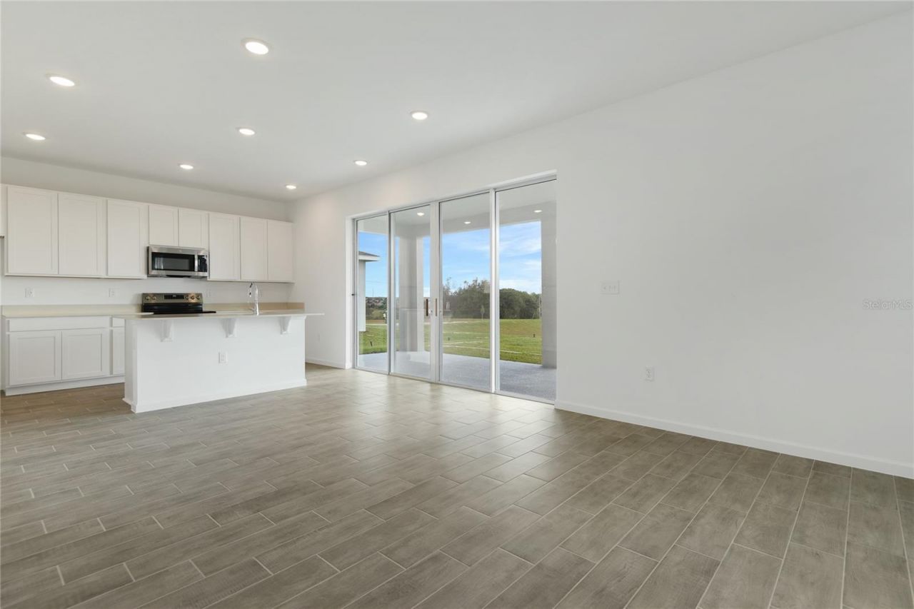 1272 Daisy Hill Avenue, Dundee, FL 33838 Photo