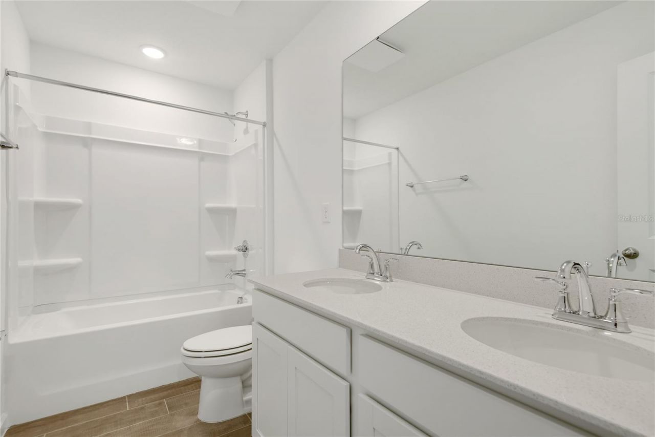 1272 Daisy Hill Avenue, Dundee, FL 33838 Photo