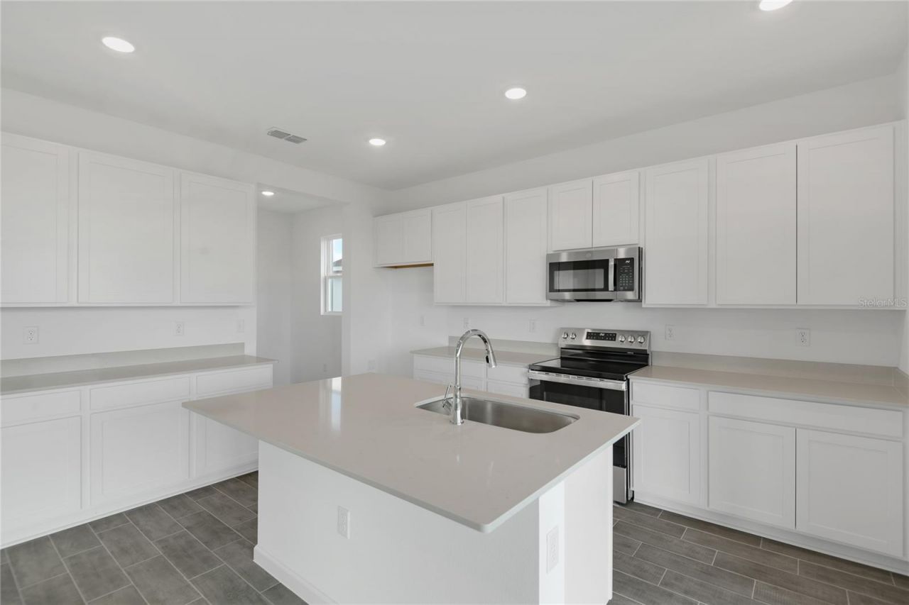 1272 Daisy Hill Avenue, Dundee, FL 33838 Photo