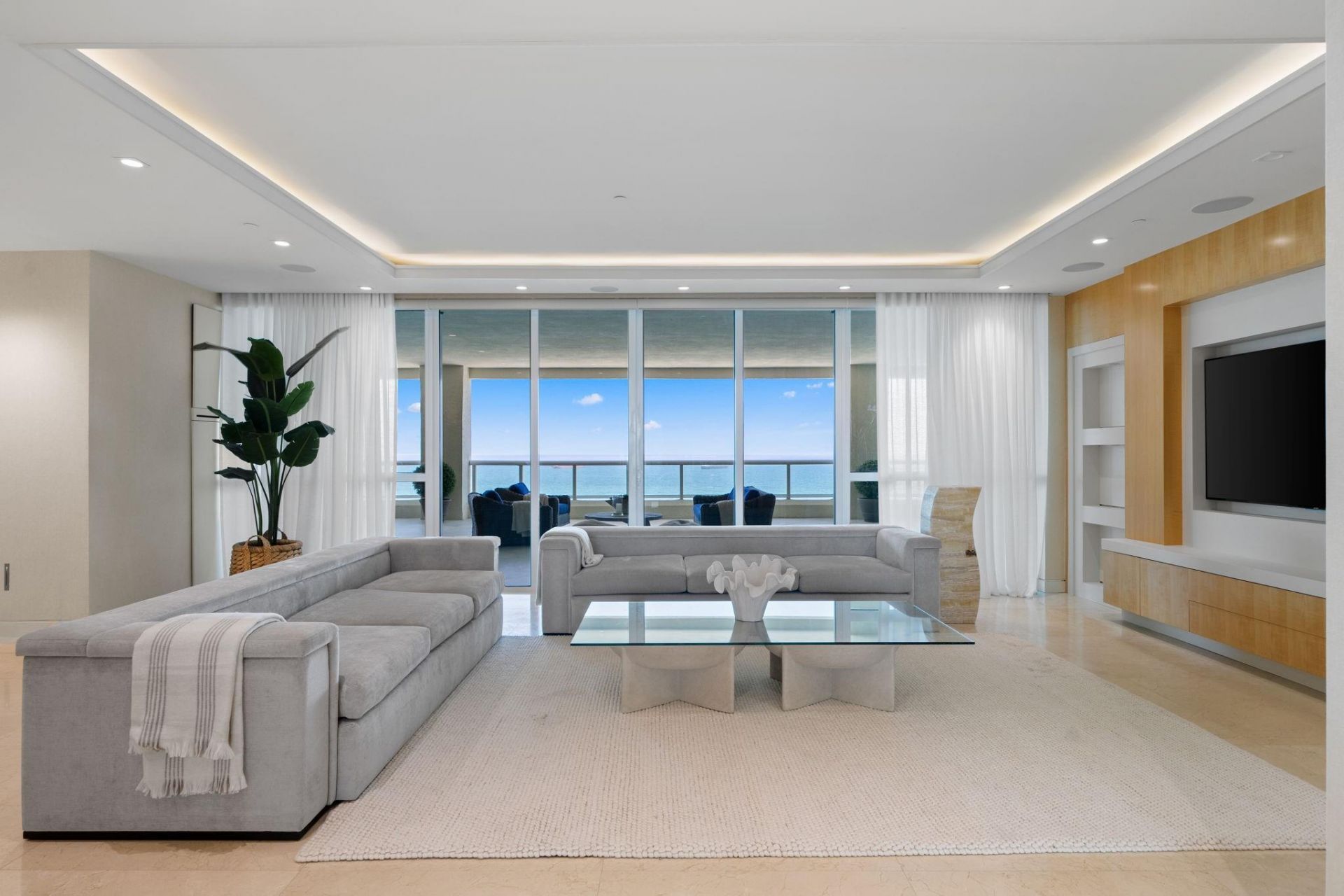 101 S Fort Lauderdale Beach Boulevard, Unit PH 2703, Fort Lauderdale, FL 33316 Photo