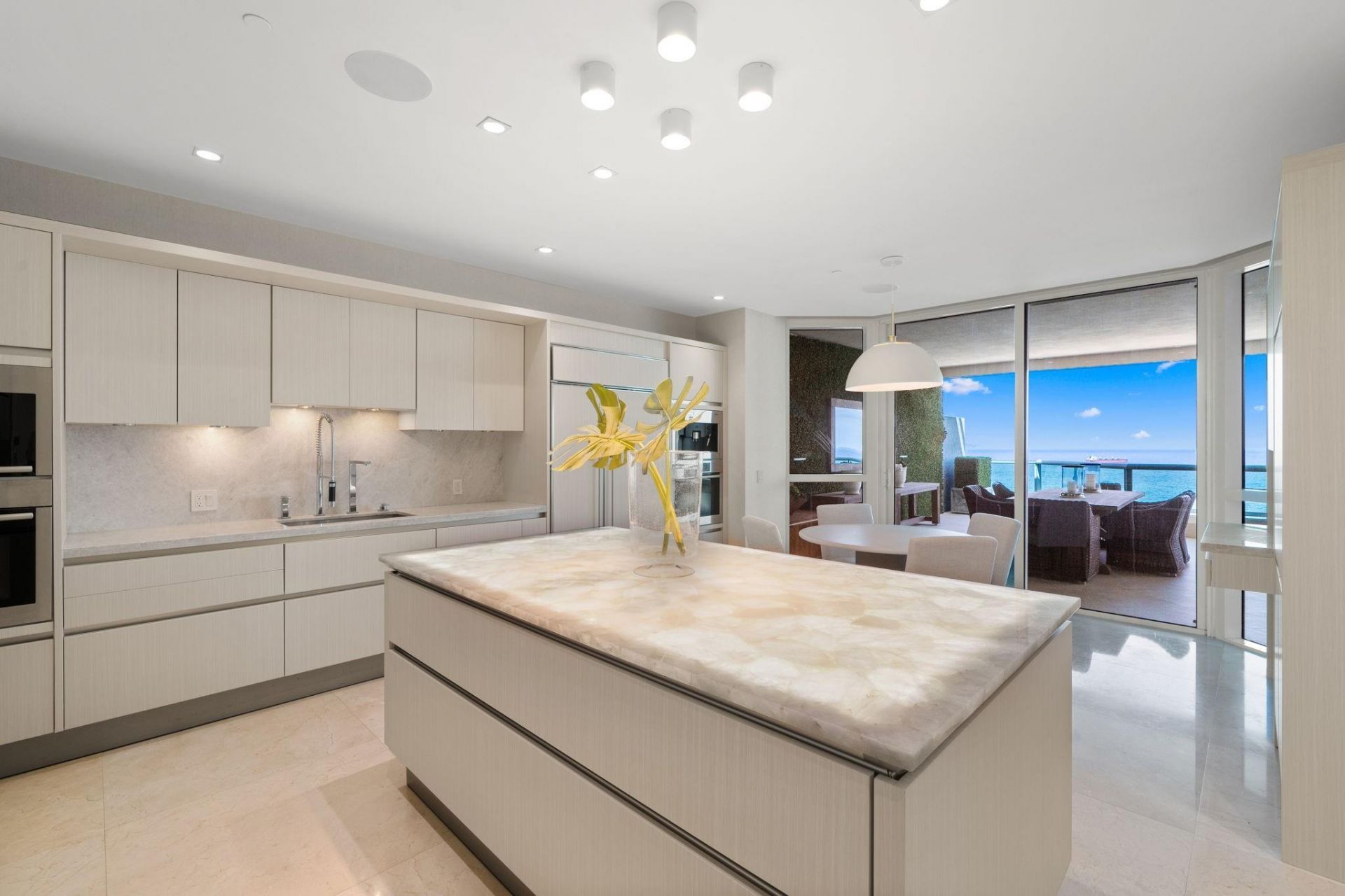 101 S Fort Lauderdale Beach Boulevard, Unit PH 2703, Fort Lauderdale, FL 33316 Photo