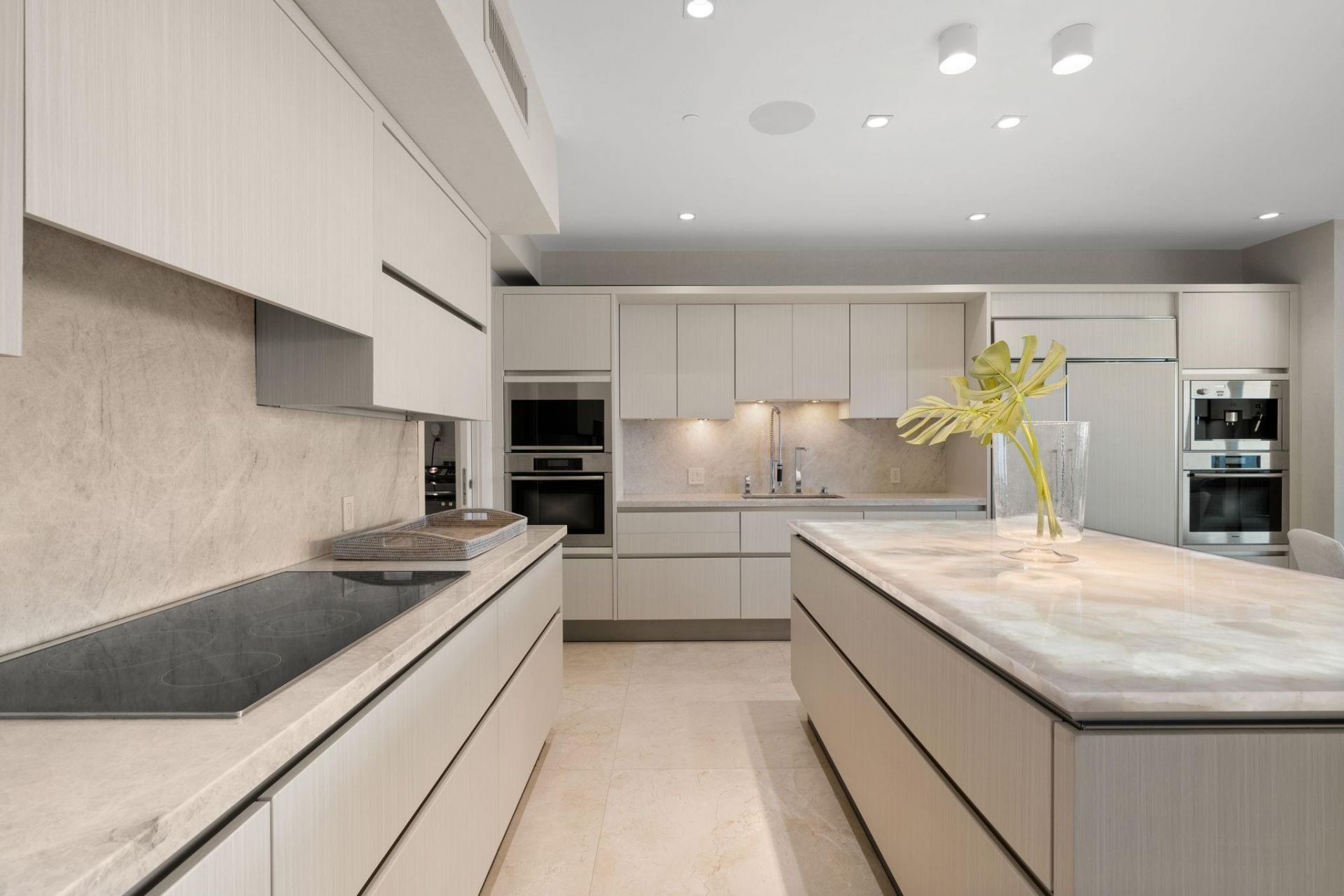 101 S Fort Lauderdale Beach Boulevard, Unit PH 2703, Fort Lauderdale, FL 33316 Photo