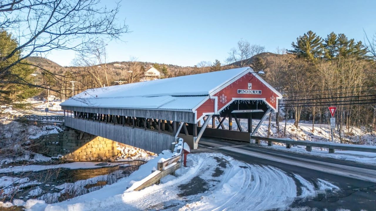 57 Cameron Drive, Jackson, NH 03846 Main Photo