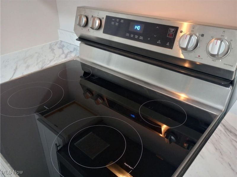 445 Beechwood Drive, Akron, OH 44320 Photo 15