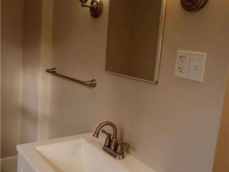 445 Beechwood Drive, Akron, OH 44320 Photo 26