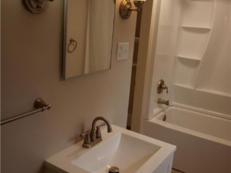 445 Beechwood Drive, Akron, OH 44320 Photo 27