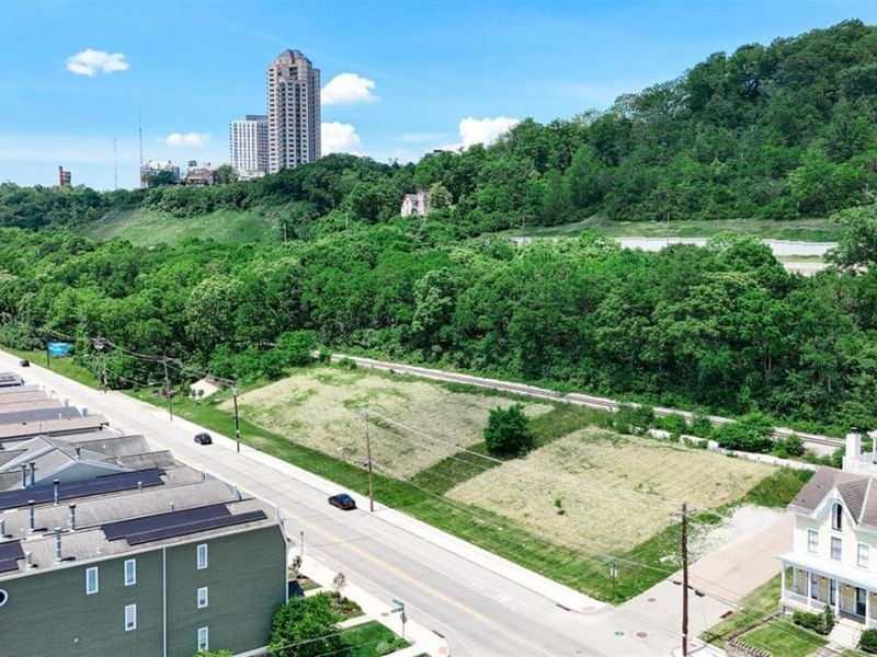 1922 Riverside Drive, Cincinnati, OH 45202 Photo 1