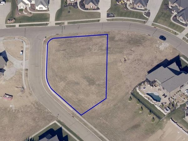 8229 Charlies Way, Miami Twp, OH 45002