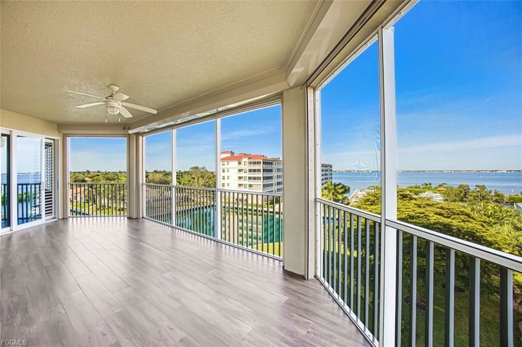 15140 Harbour Isle Dr, Unit 502, Fort Myers, FL 33908 Photo