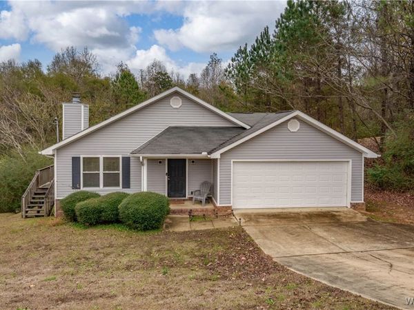 209 35th Avenue NE, Tuscaloosa, AL 35404