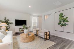 7495 Meadow Walk Loop photo 4