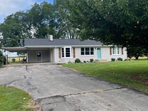 3125 Buffalo Rd , Lawrenceburg, TN 38464