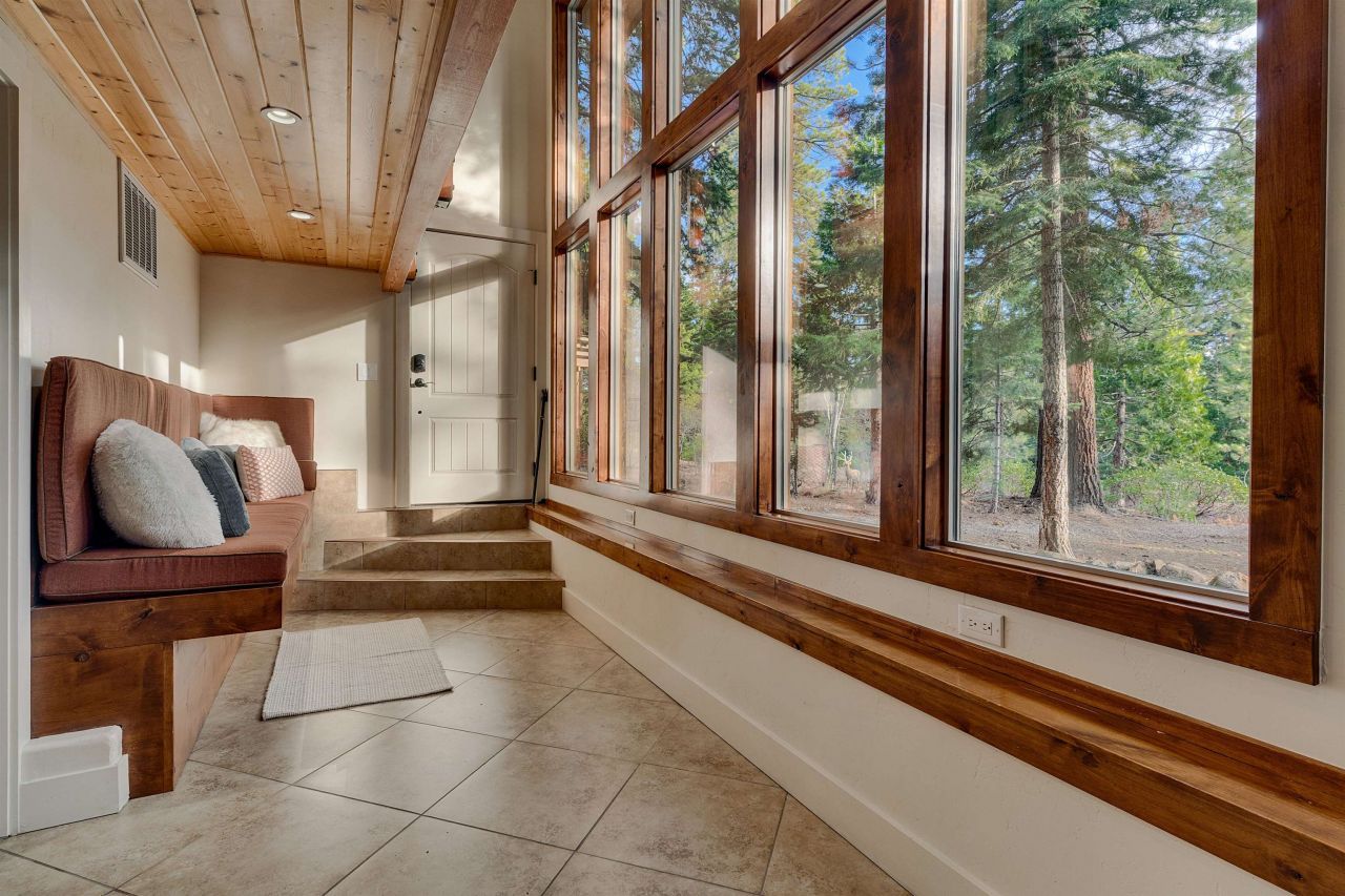 1055 Trent Lane, Kings Beach, CA 96143 Photo