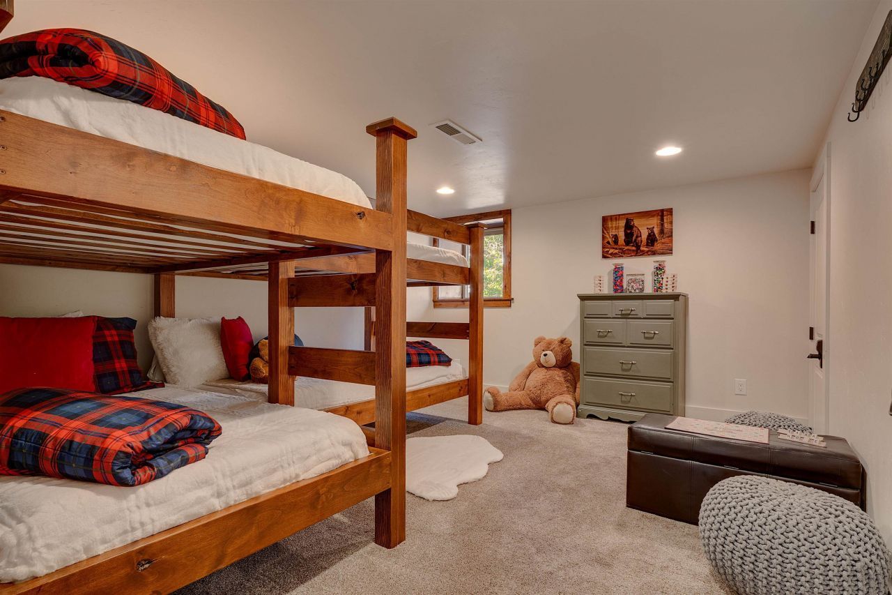 1055 Trent Lane, Kings Beach, CA 96143 Photo