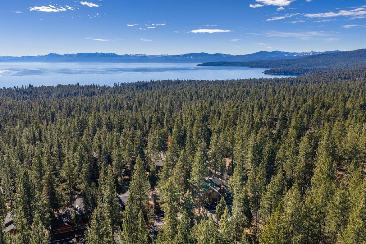 1055 Trent Lane, Kings Beach, CA 96143 Photo