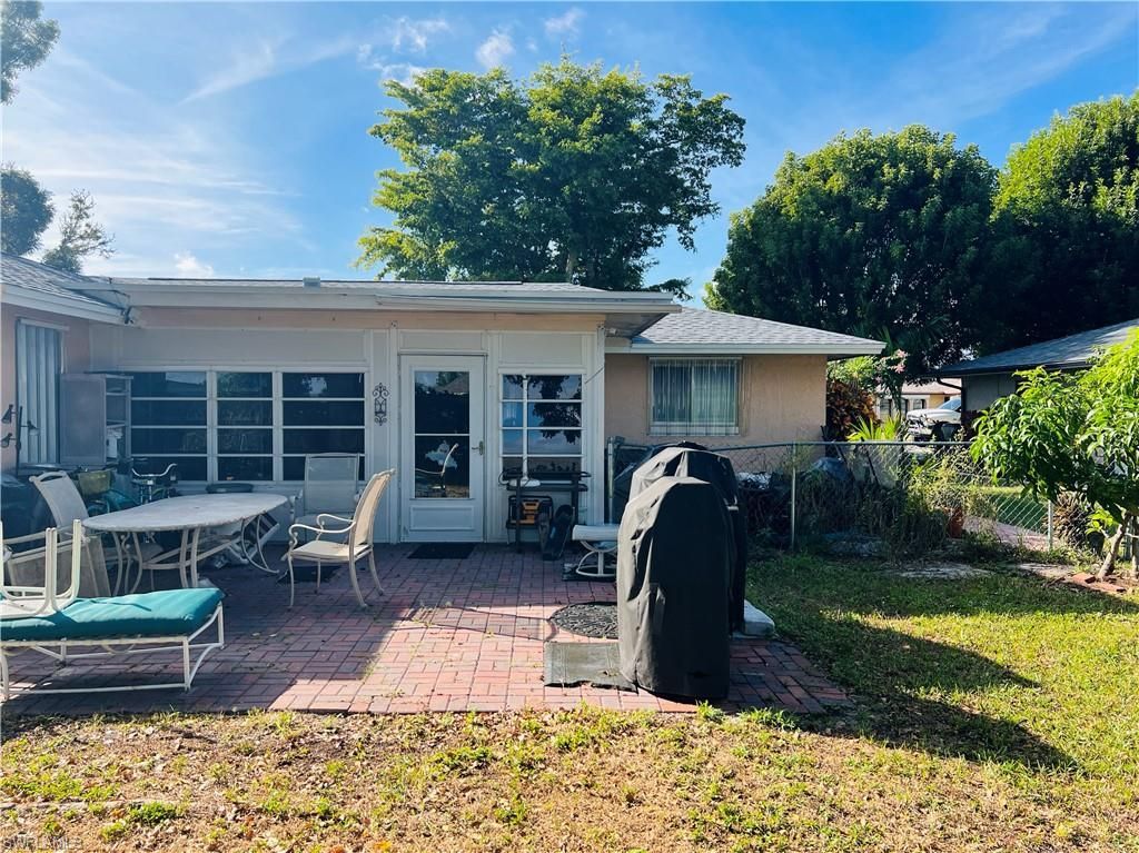 6986 Scarboro Dr, Fort Myers, FL 33919 Photo